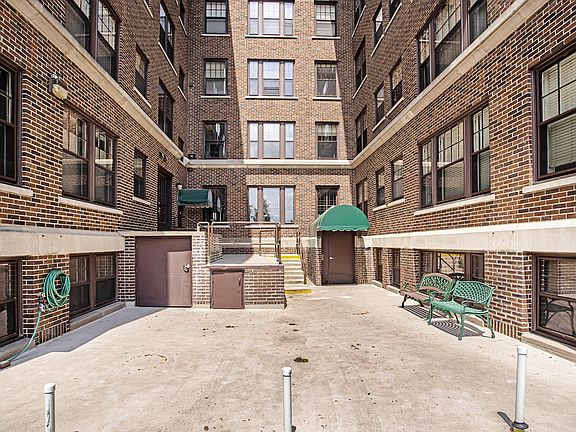 2nd image of 471 W South St APT 404