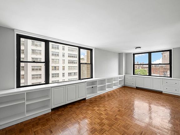 2nd image of 201 E 17th St APT 6H