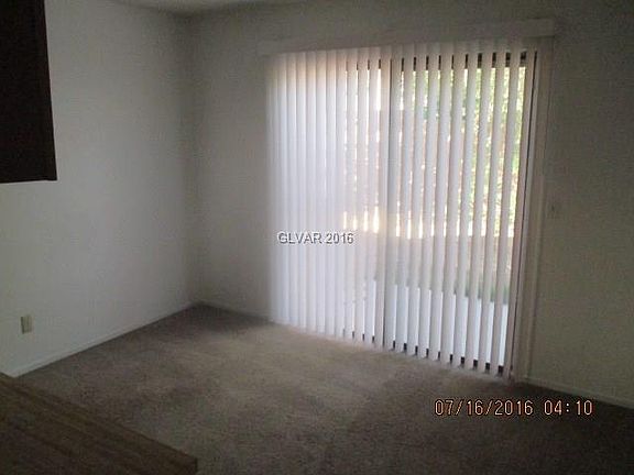 4th image of 527 Chelsea Dr #0