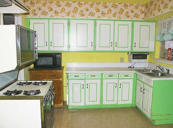 4th image of 1702 Briarwood Ln