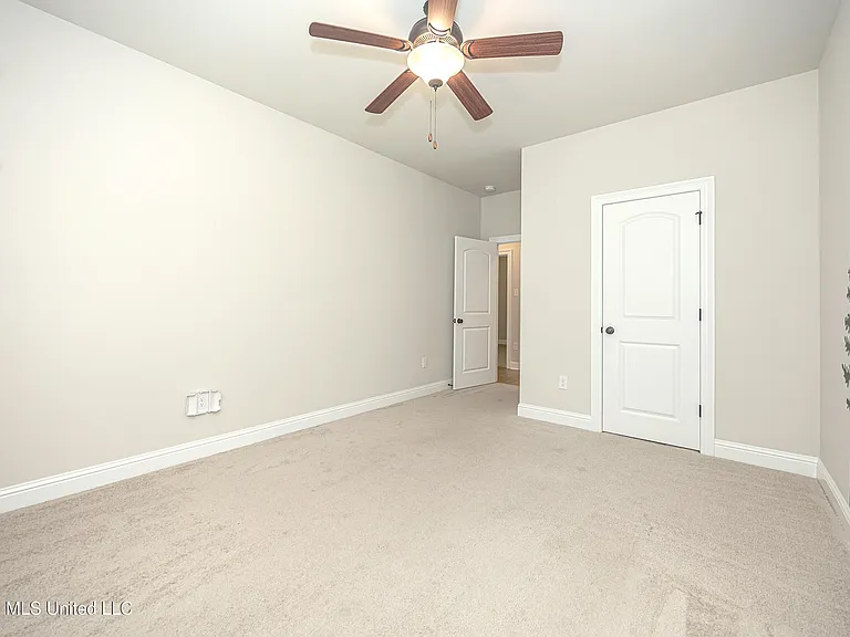 6995 Osprey Dr — Photo 49