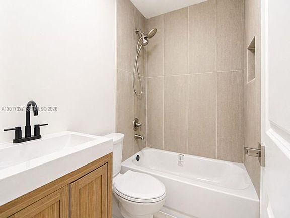 4th image of 10088 SW 143rd Ct