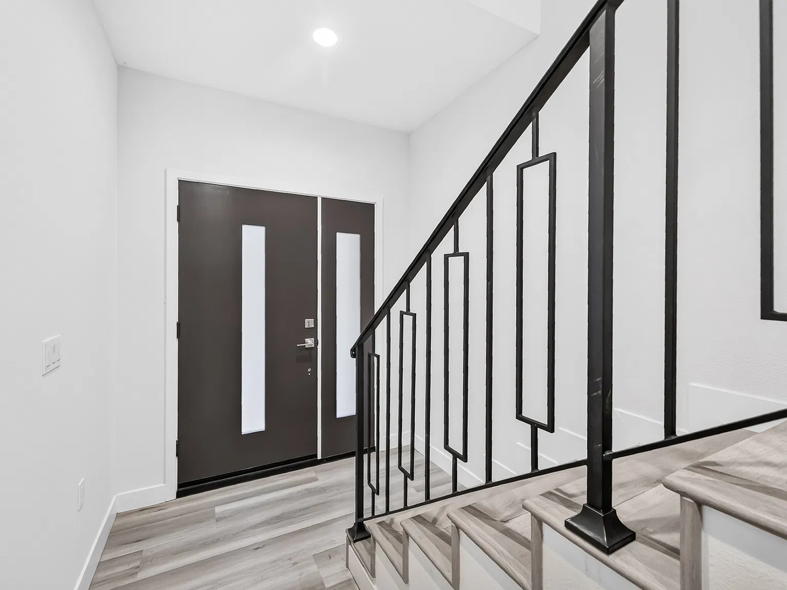 3 bed, 1831 sqft, $4,600 — Photo 4