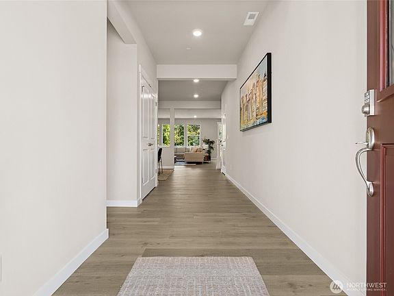 4th image of 3904 98th Avenue Ct E #11