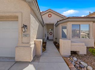 2902 Desert Zinnia Ln, Las Vegas, NV 89135