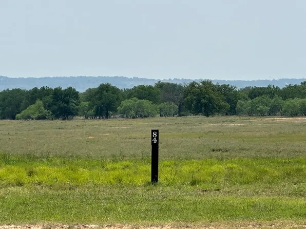 205 Interlaken St, Fredericksburg, TX 78624