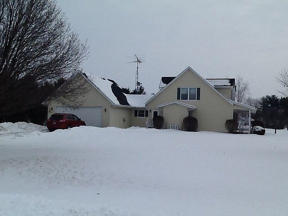 3rd image of 12335 Pine Dr