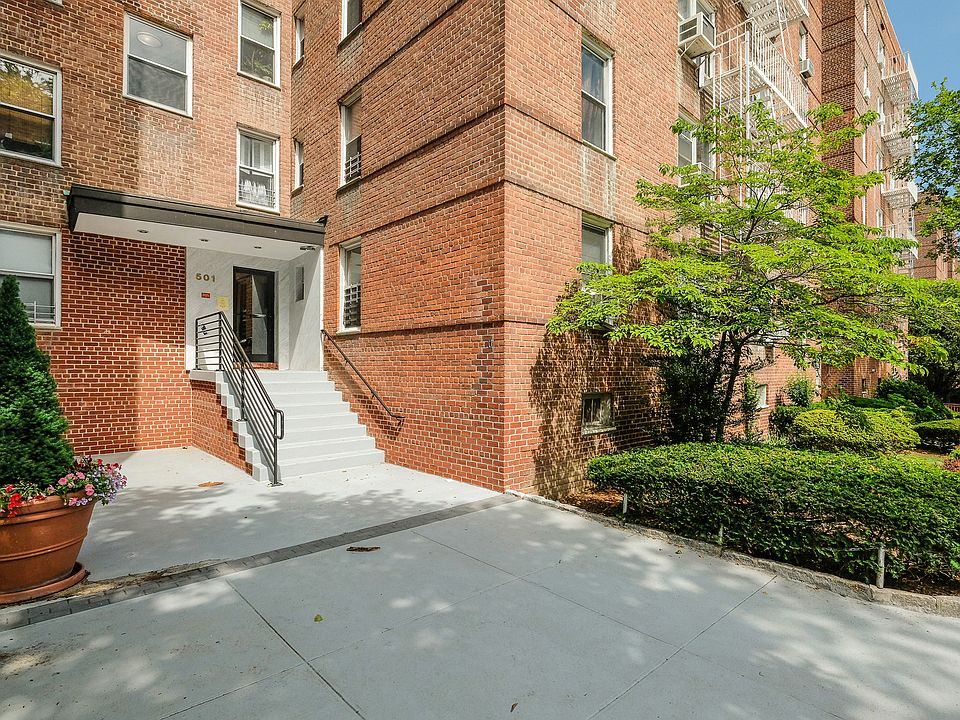 1st image of 501 Riverdale Ave APT 1B