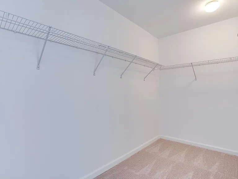 10410 Damascus Park Ln — Photo 37