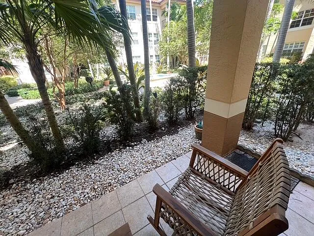 1805 N Flagler Dr #112 — Photo 12