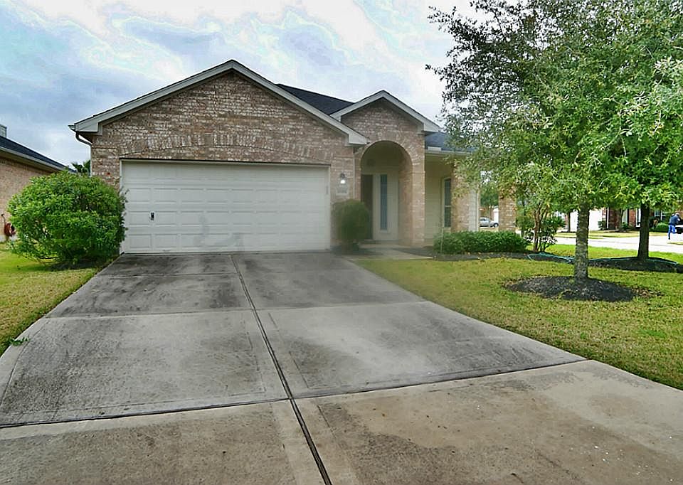 1st image of 2702 Calico Creek Ln