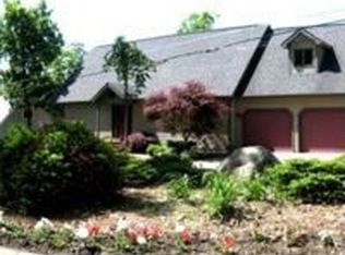 1422 Pratt Dr, Lapeer, MI 48446