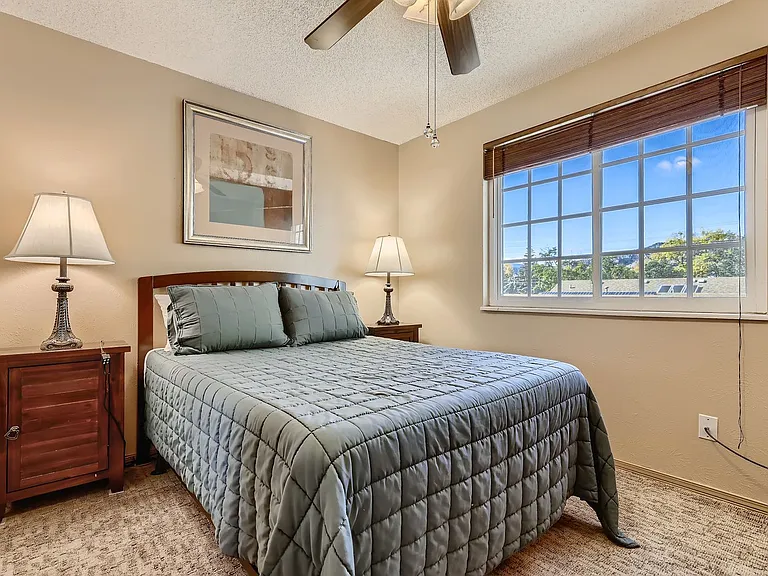 3833 Paseo Del Prado — Photo 16