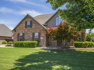 5409 S Bent Tree Dr, Rogers, AR 72758