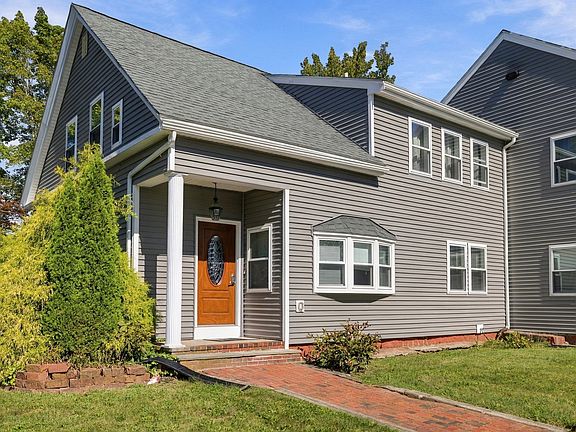 2nd image of 463 Pleasant St