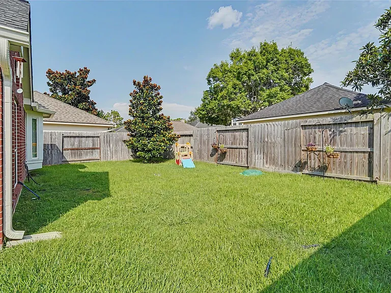 4250 Noble Oak Trl — Photo 21