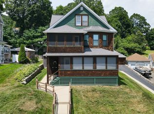 12 Clifton St, Seymour, CT 06483