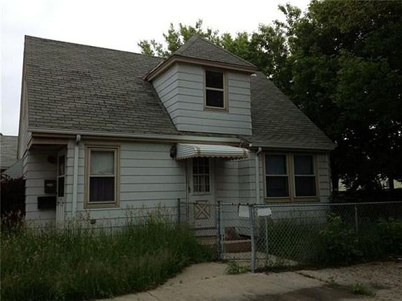 2nd image of 5172 N Teutonia Ave