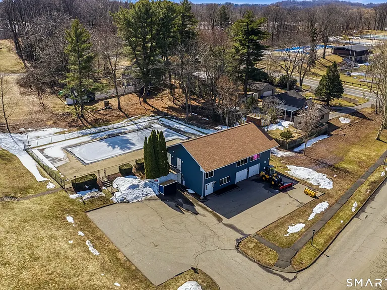 631 Churchill Dr #631 — Photo 15