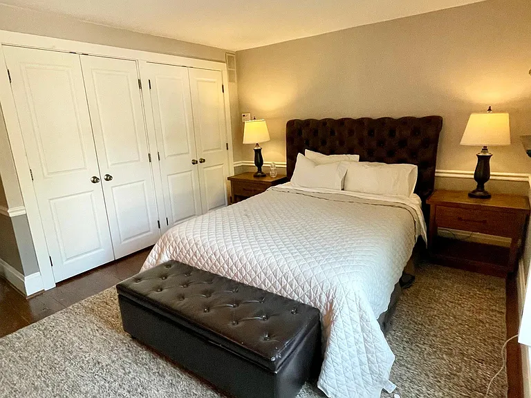 1070 City Park Ave — Photo 21
