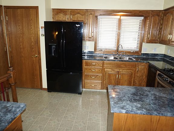 3rd image of 3454 Avenue F