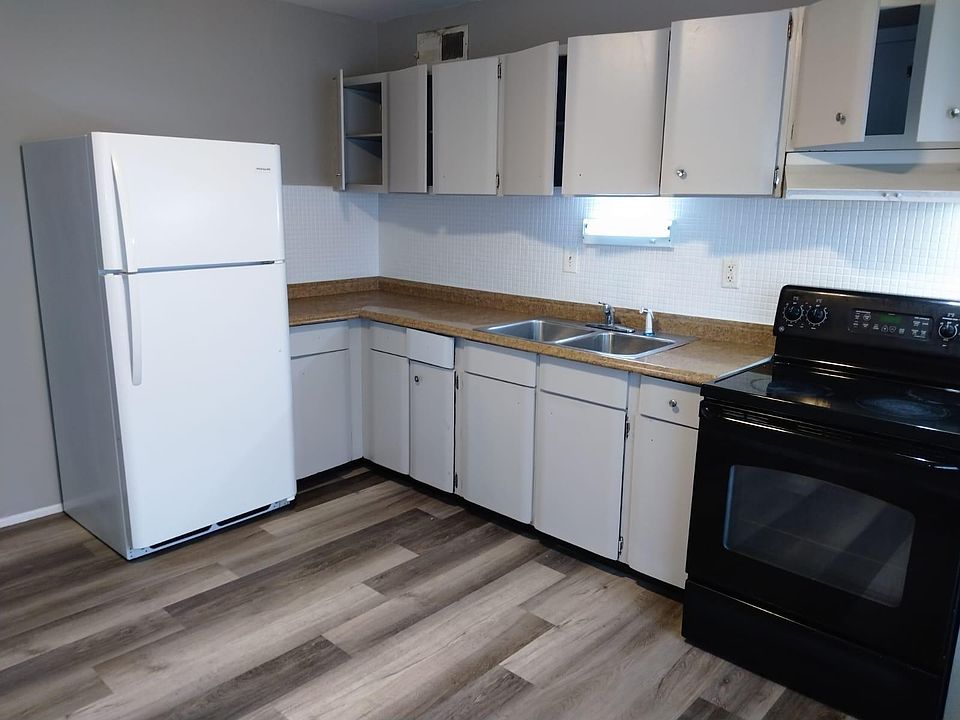 1st image of 427 Thrift Ave APT C