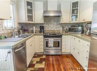 95 Mound Rd, Fort Myers Beach, FL 33931