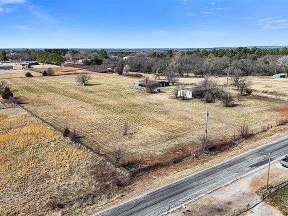2nd image of 1701 S Pottawatomie Rd Lot See