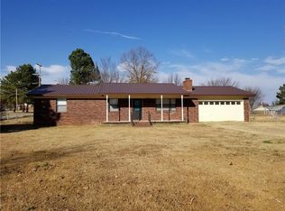 18446 Willow St, Spiro, OK 74959
