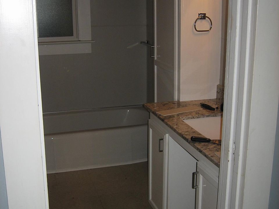 1st image of 111 Essex St