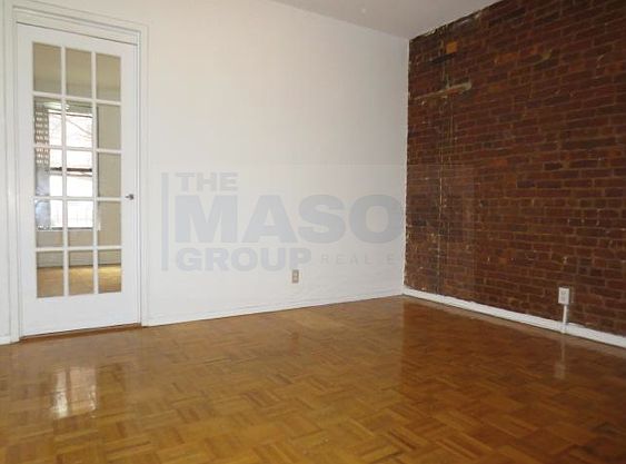 1st image of 324 W 43rd St APT 3B