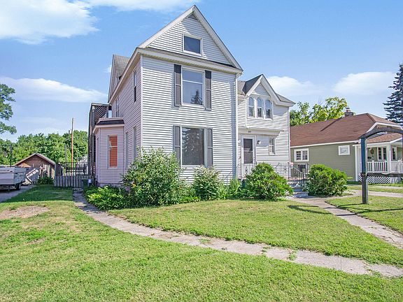 5th image of 809 E Ludington Ave