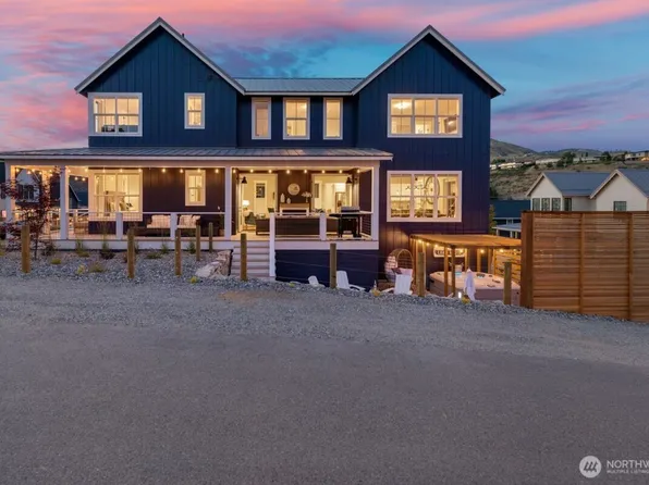 217 Bluebell Lane, Chelan, WA 98816