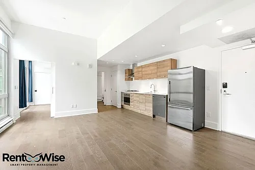1075 Market St #808 Photo 1