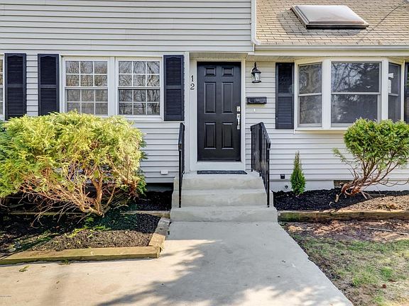 2nd image of 12 Maplewood Dr