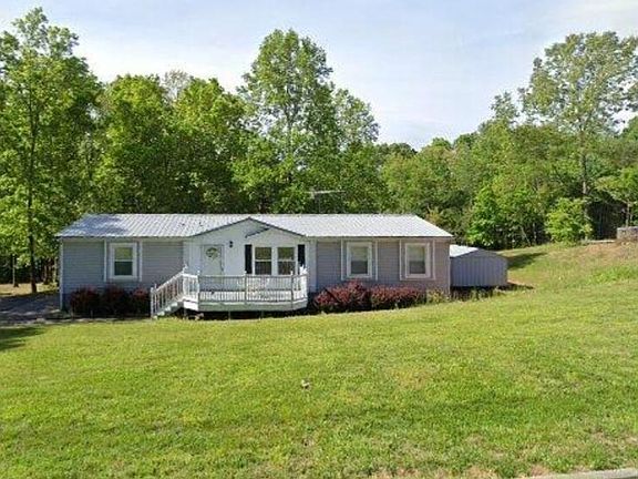 2nd image of 322 Deer Trail Dr