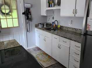 14 Ashland Pl APT 3, Gloucester, MA 01930