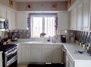 8421 Manor Ave UNIT 401, Munster, IN 46321