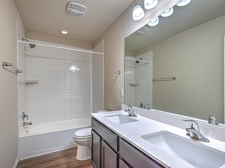 6107 Lavaca Dr — Photo 27