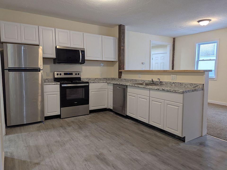 1st image of 24 Harvey St #1