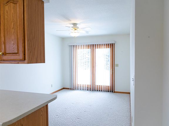 3rd image of 2412 Carstensen Dr