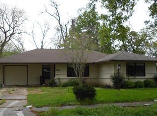 1509 Harding St, Pasadena, TX 77502