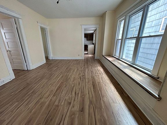 3rd image of 77 Domedion Ave