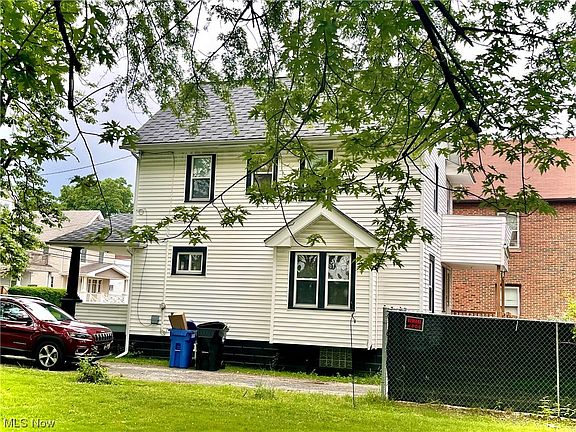 5th image of 4510 Henritze Ave