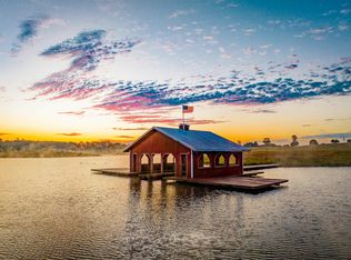 131 S Greewn Vally Trl, Hillister, TX 77624
