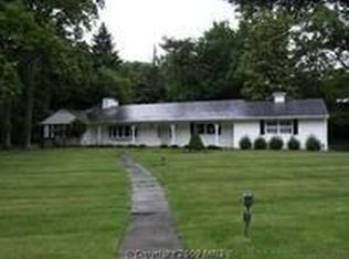 619 Lake Dr, Baltimore, MD 21286