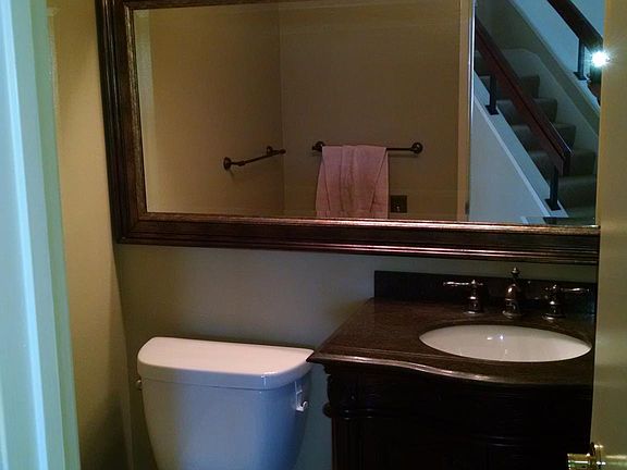 3rd image of 4494 Vistameadow Ct