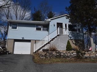 35 Black Oak Dr #1, Vernon, NJ 07462