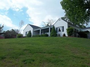 663 Kerr Ave, Cadiz, OH 43907