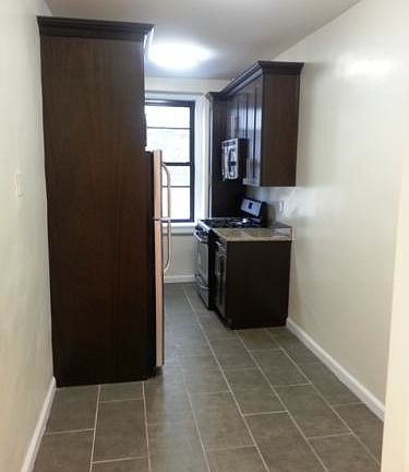 2nd image of 3017 43rd St